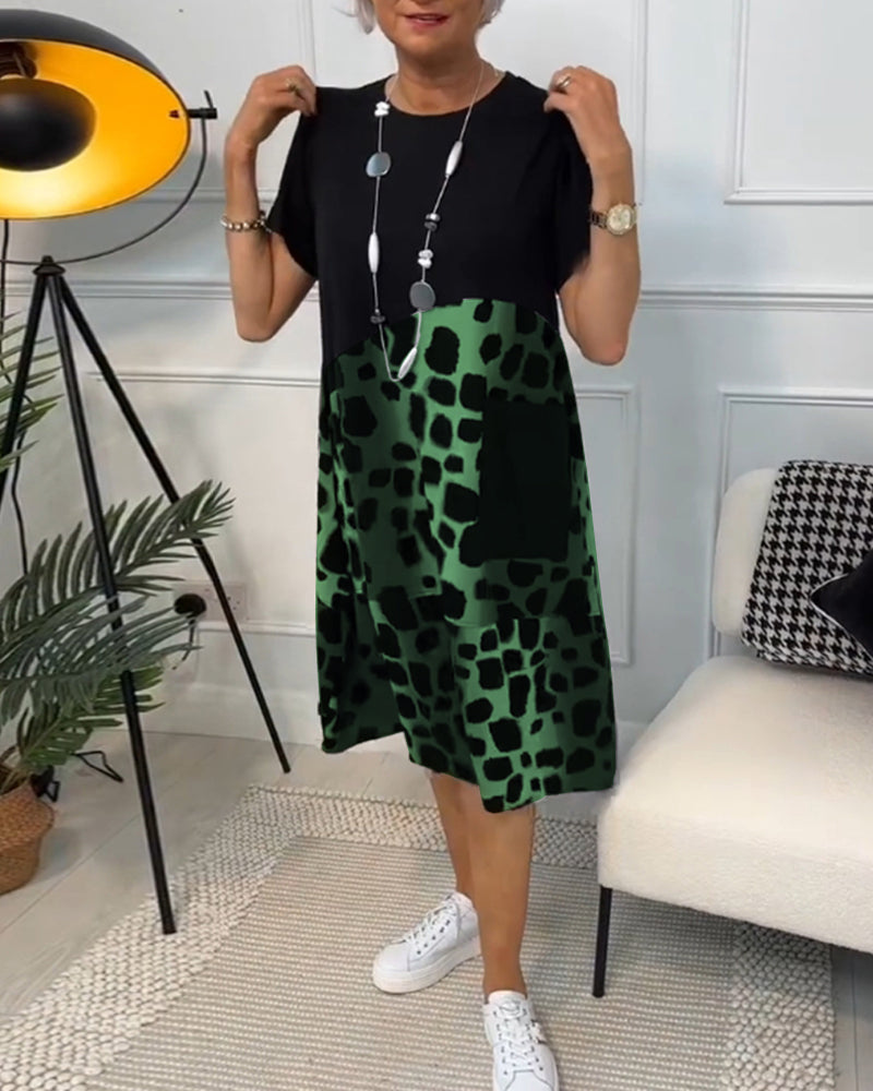 Printed Short Sleeve Dress with Round Neck
