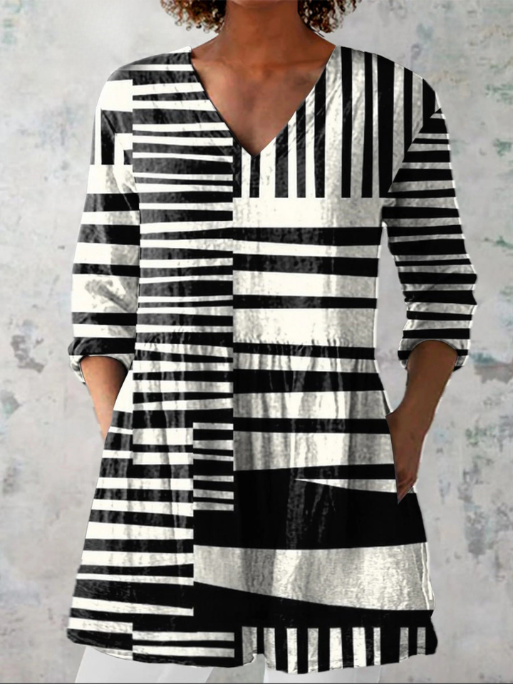 Capri - Long V-Neck Shirt