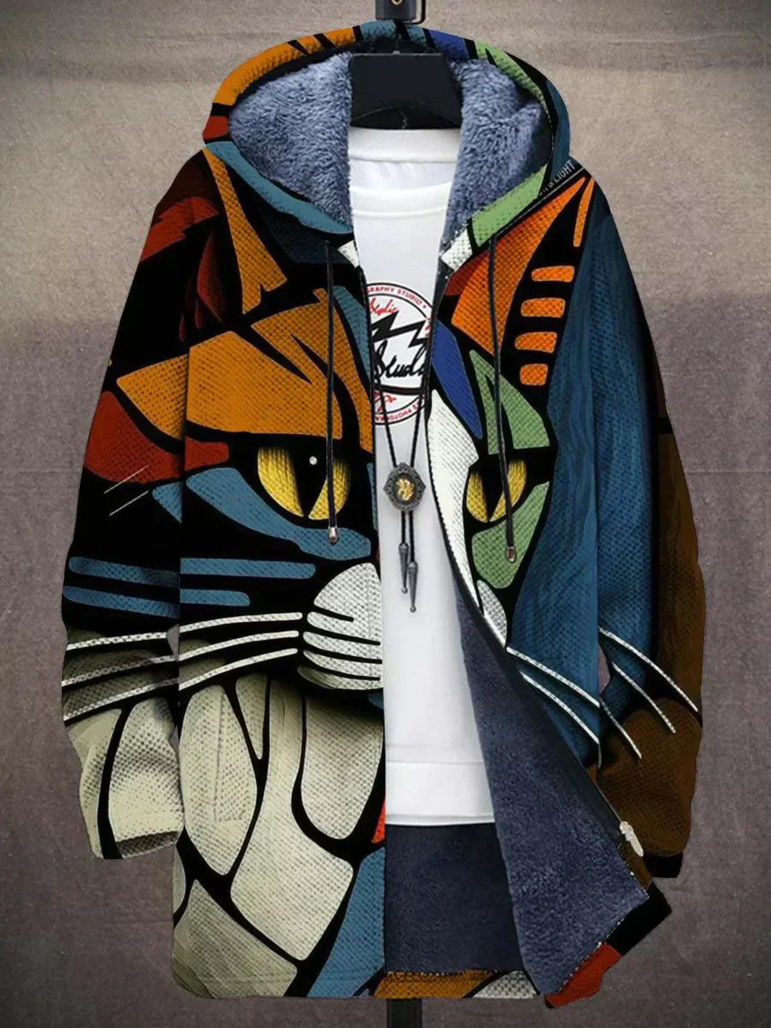 Elouera - Luxurious Cardigan with Artistic Inspiration