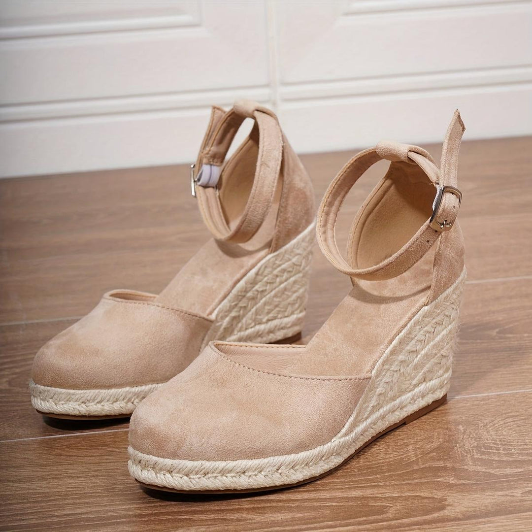 Samantha | Women’s Closed Toe Buckle Wedge Sandals
